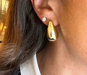 Boucles d oreilles drop goutte d eau  long 2,5 cm excellent état