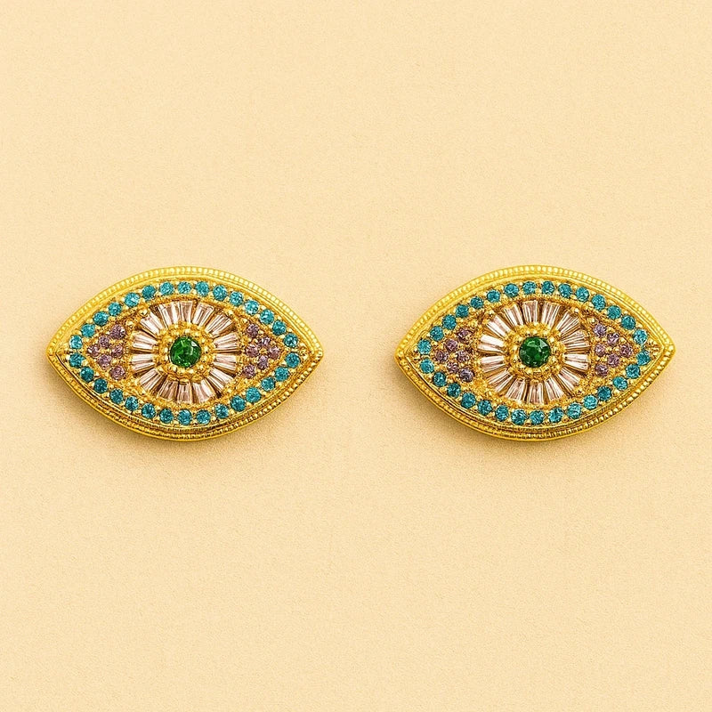Boucles d’oreilles, en acier inoxydable et strass , longueur 2,3 cm. Excellent état