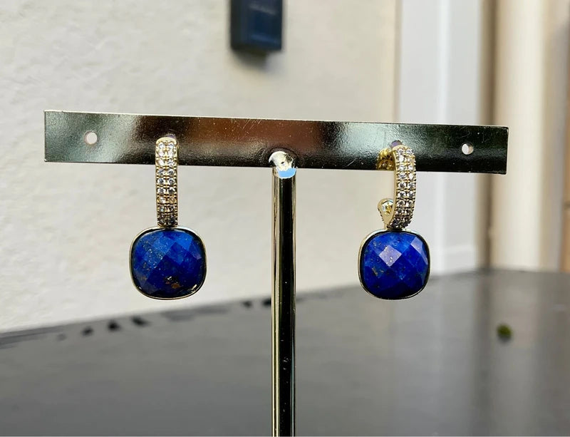 Boucles d’oreilles en a assez inoxydable et pierres naturelles long 2,5 cm excellent état