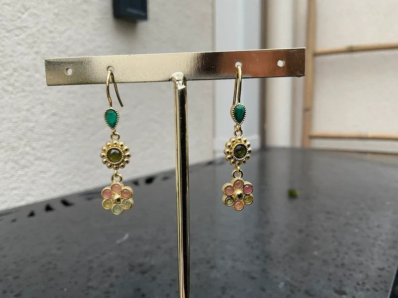 Boucles d’oreilles en acier inoxydable et pierres naturelles long 4,5cm  excellent état