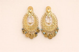 Boucles d’oreilles, en acier inoxydable et pierres naturelles , longueur 5,5cm. Excellent