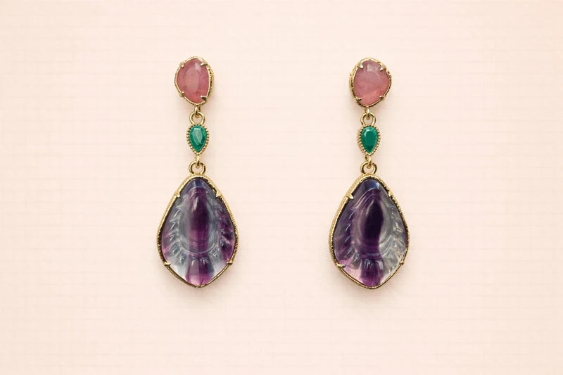 Boucles en acier inoxydable et pierres naturelles long 4,2cm excellent état