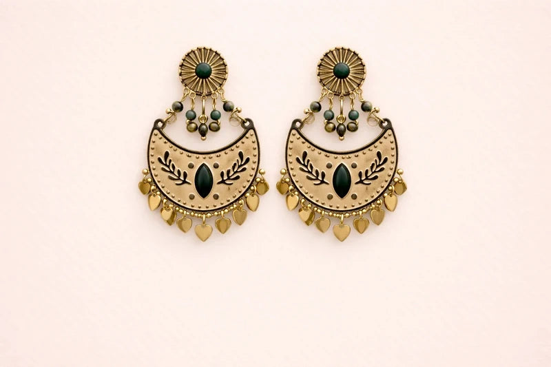 Boucles d oreilles en acier inoxydable, résine et pierres naturelles long5,5 cm excellent état