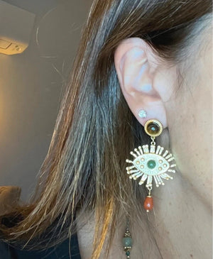 Boucles d’oreilles, en acier, inoxydable et pierre naturelles, longueur 6 cm. Excellent état