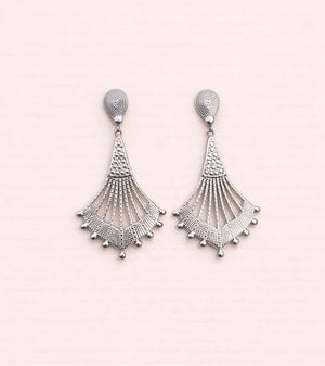 Boucles d'oreilles en acier inoxydable long 6 cm excellent état