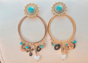 Boucles d’oreilles, en acier inoxydable et pierres naturelles , longueur 7 cm . Excellent état