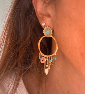 Boucles d’oreilles, en acier inoxydable et pierres naturelles , longueur 7 cm . Excellent état