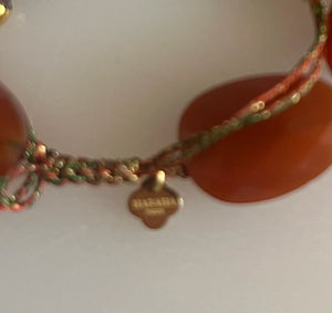 Bracelet Habaha réglable en pierres naturelles  cornaline lien et pompons en lurex excellent état