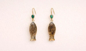 Boucles d’oreilles en acier inoxydable et pierres, naturelles, excellent état long 5,5cm