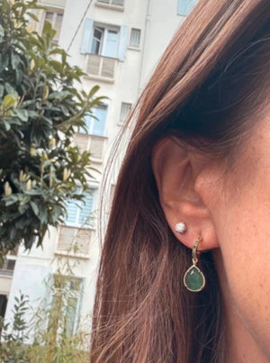 Boucles d'oreilles en acier, inoxydable et pierre naturelle, longueur 2,5cm. Excellent état