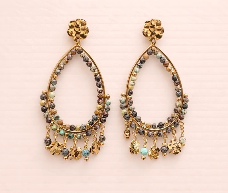 Boucles d oreilles en acier inoxydable et pierres naturelles long5.5cm excellent état