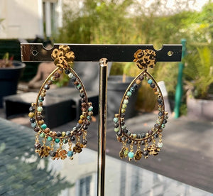 Boucles d oreilles en acier inoxydable et pierres naturelles long5.5cm excellent état