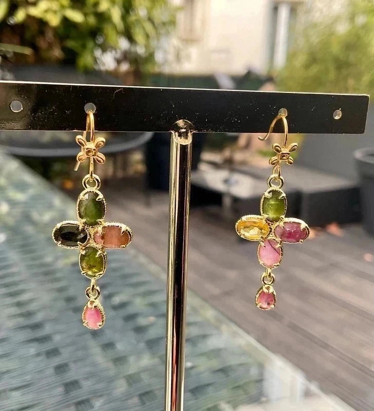Boucles d'oreilles en acier, oxydable et pierres naturelles long 3,8 cm excellent état